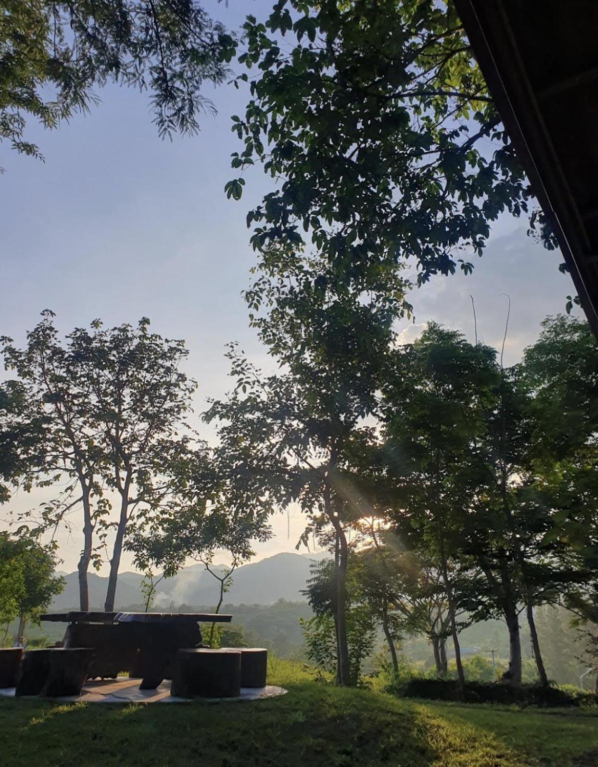 บ้านอิงเมยแคมป์ แก่งกระจาน Ban Phu Bon Exterior photo
